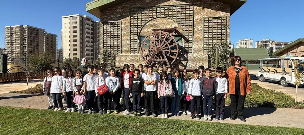 AGRO PARK BİNLERCE ZİYARETÇİYİ AĞIRLADI