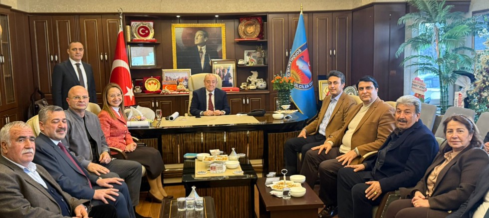 AK Parti Gaziantep Milletvekili Derya Bakbak’tan Esnaf Odalarına Ziyaret