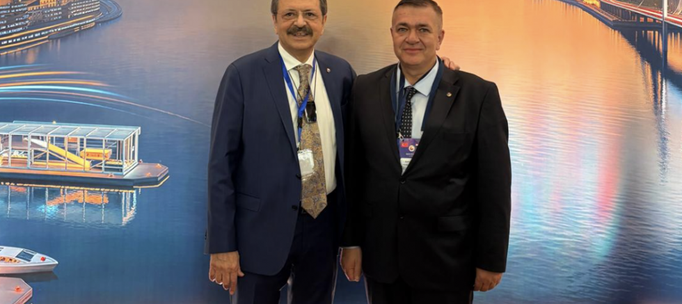 AKINCI, KAHİRE’DE TÜRKİYE–MISIR İŞ FORUMU’NA KATILDI