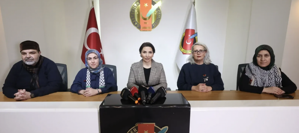 Aktivistler GGC'de buluştu: "Hakikatin sesi kısılmaz!"