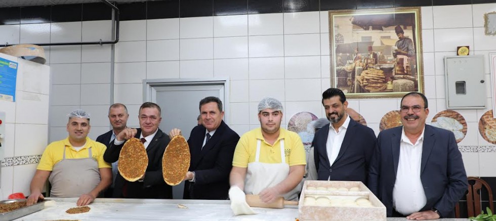 ANTEP LAHMACUNU TESCİLLİ TARİFİYLE PİŞİRİLEREK TANITILDI