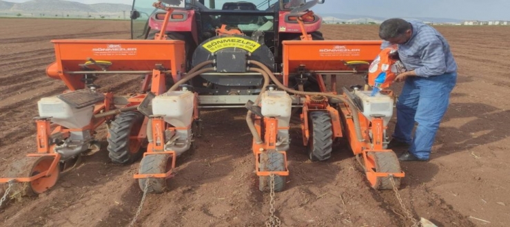 Araban Ovası’nda Beyaz Altının Ekimi Başladı