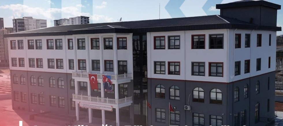 Asım Kökoğlu Bilişim Teknolojileri ve Siber Güvenlik MTAL Öğrencilere Kapılarını Açtı