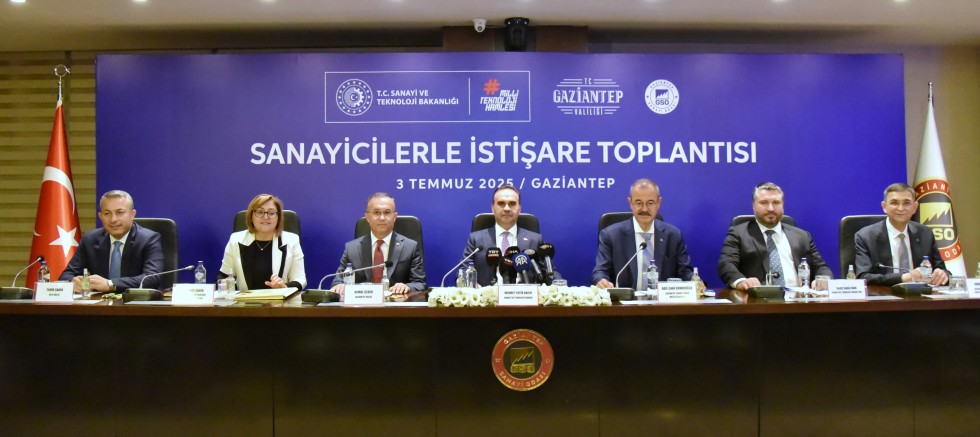 BAKAN KACIR GSO’DA SANAYİCİLERLE BULUŞTU