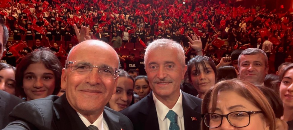 BAKAN ŞİMŞEK ÇANAKKALE BİLGİLENDİRME TOPLANTISINA KATILDI