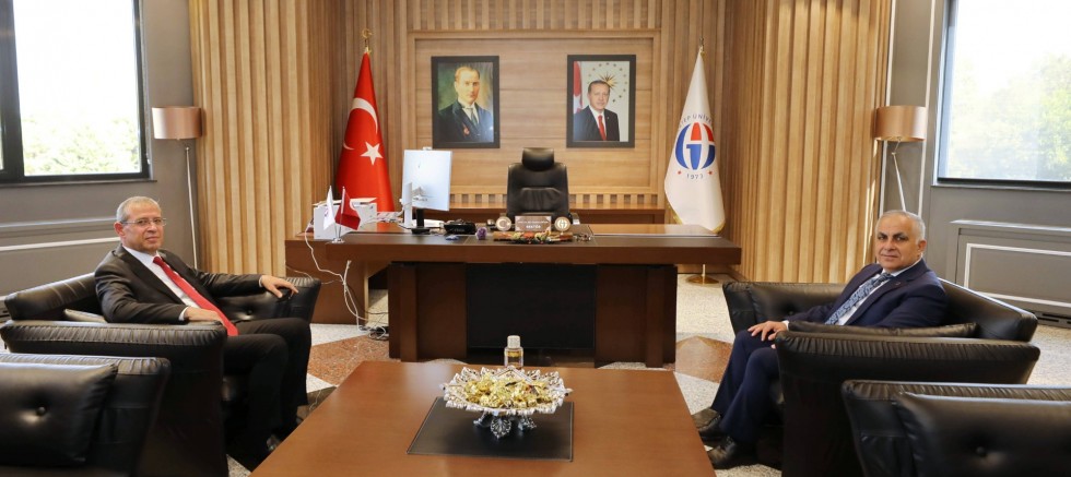 BAKAN YARDIMCISI TANCAN’DAN GAÜN REKTÖRÜNE ZİYARET