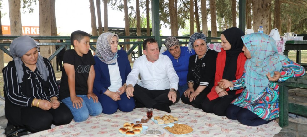 Başkan Ali  Doğan, vatandaşlar ile beraber olmaya devam ediyor