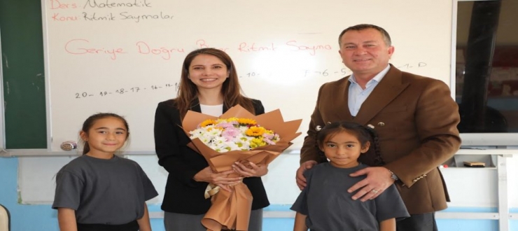 Başkan Doğan’dan fedakâr öğretmene 24 Kasım ziyareti