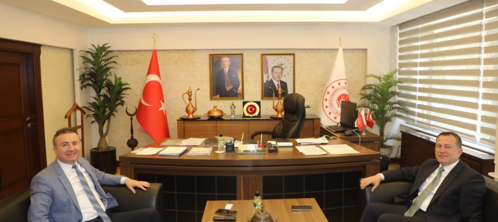 Başkan Doğan'ın mesleki diyalogları şehrin geleceğine yön veriyor