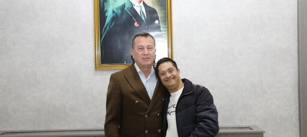 Başkan Doğan: “Sevginin aşamayacağı hiçbir engel yoktur”