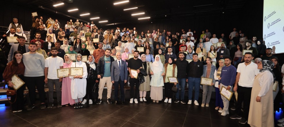 Başkan Mehmet Tahmazoğlu’ndan Yeni Evlenecek Çiftlere Müjde Düğün Salonu Sadece 10 Bin TL!