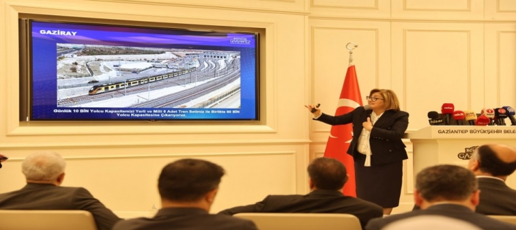 BAŞKAN ŞAHİN 1 YILDA YAPILAN ÇALIŞMALARI ANLATTI