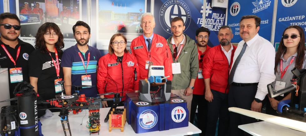 BAŞKAN ŞAHİN, TEKNOFEST 2025’TE GAÜN STANDINI ZİYARET ETTİ