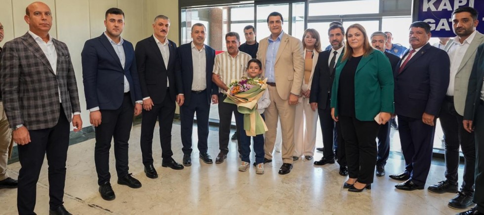 BAŞKAN YILMAZ’A COŞKULU KARŞILAMA