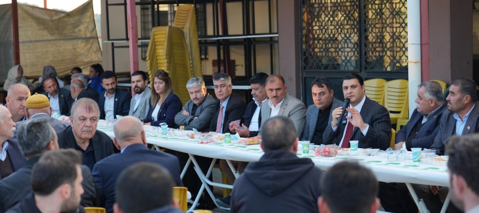 BAŞKAN YILMAZ’A SARILAR’DA SEVGİ SELİ