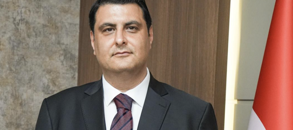 BAŞKAN YILMAZ’DAN ÖĞRENCİLERE ULAŞIM DESTEĞİ