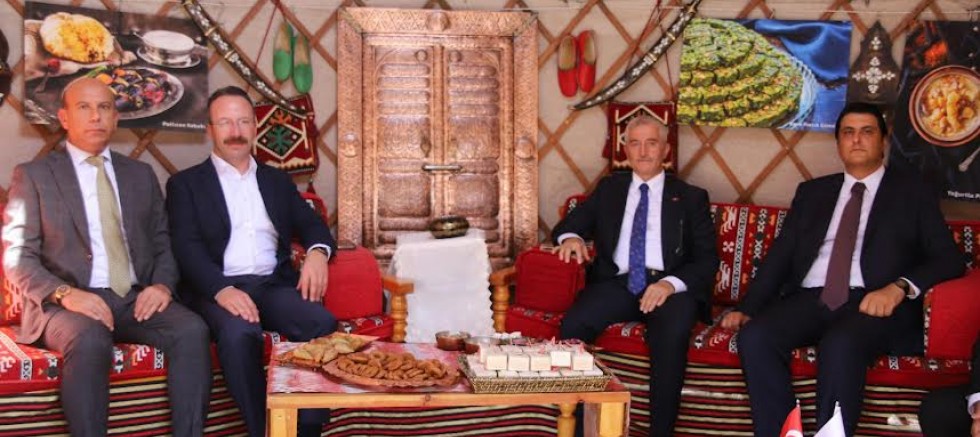 BAŞKAN YILMAZ, ŞEHİTKAMİL OTAĞINDA VATANDAŞLARI AĞIRLADI