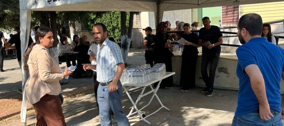 BAŞKAN YILMAZ, SINAVA GİREN ÖĞRENCİLERİ YALNIZ BIRAKMADI