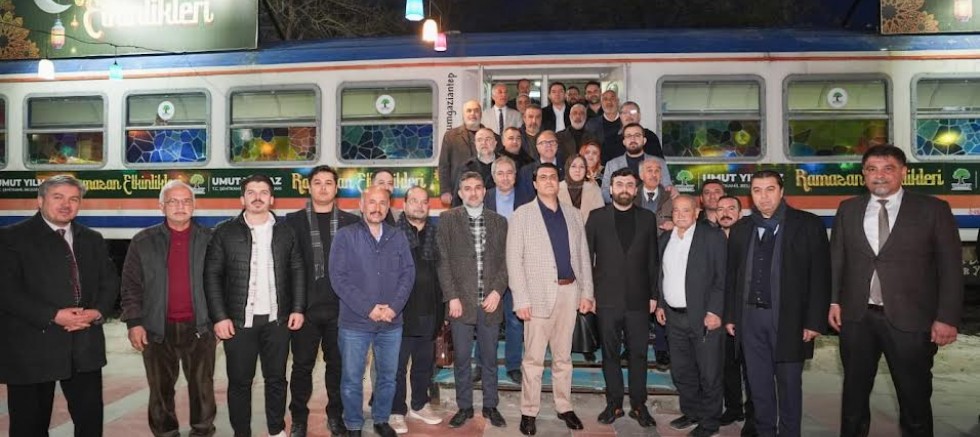 BAŞKAN YILMAZ, STK VE DERNEK TEMSİLCİLERİ İLE İFTAR SOFRASINDA BULUŞTU