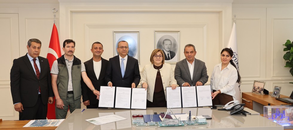 BÜYÜKŞEHİR’DEN YENİ YEŞİL ALAN ÇALIŞMASI