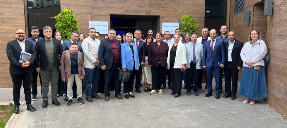 Büyükşehir’in bütün birimleri yoğun çalışmaya devam ediyor