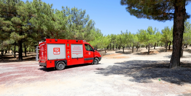   BÜYÜKŞEHİR İTFAİYESİ'NDEN TERMAL DRONE İLE YANGIN NÖBETİ