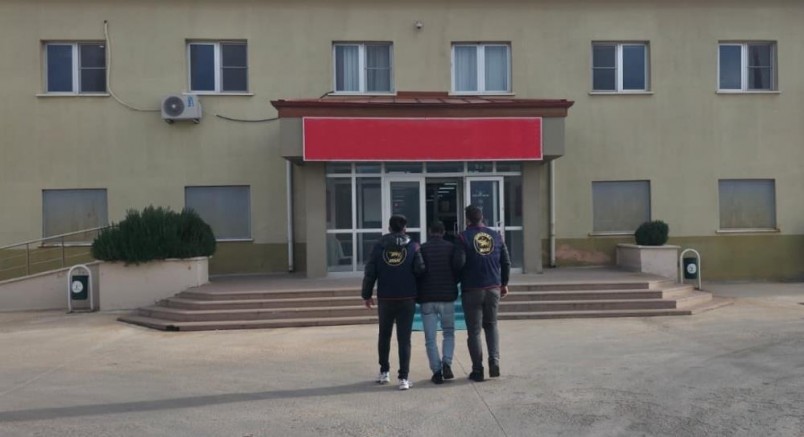 Cinsel istismar suçundan kesinleşmiş hapis cezasıyla aranan şahıs yakalandı