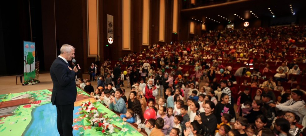 ÇOCUKLAR ŞAHİNBEY’DE EĞLENDİ