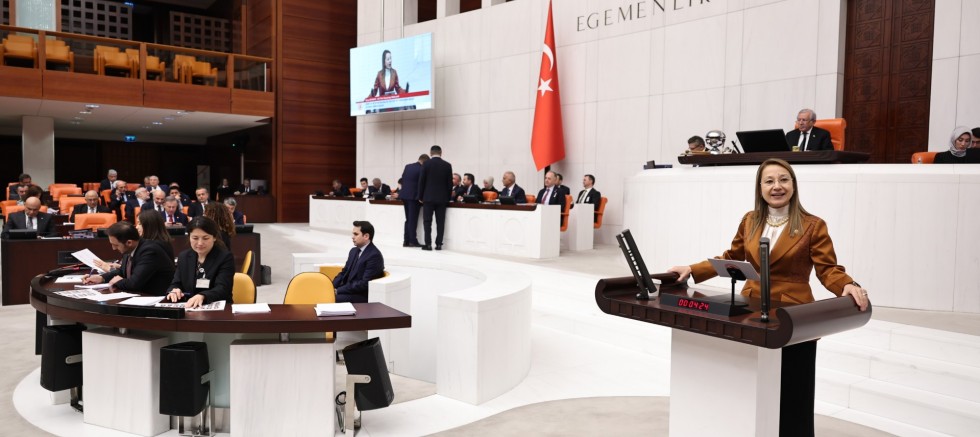 Derya Bakbak: Kıymetli Eserlerin İhyası İle İlim Ve Bilimin Bayrağı AK Parti’nin Elinde Yükseliyor.