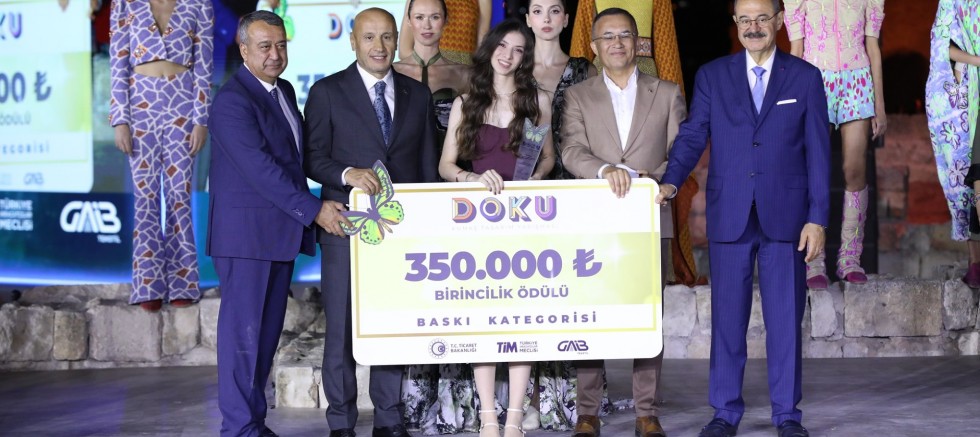 Doku Kumaş Tasarım Yarışması’nda 2,45 Milyon TL’lik Ödül Dağıtıldı