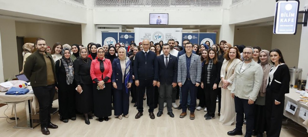 Ebelikten Geleceğe Dokunuş: Yenilikçi Projeler Bilim Kafe’de Buluştu