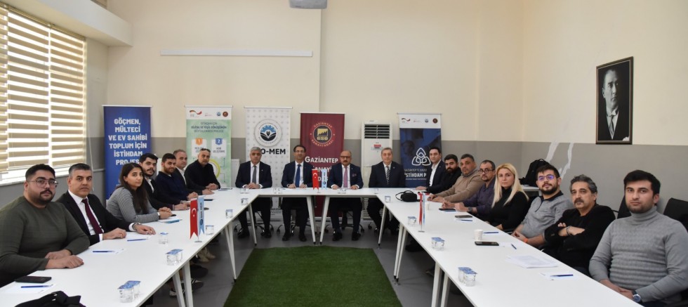 EDIH ANADOLU PROJESİ BÖLGESEL DİJİTAL DÖNÜŞÜM STRATEJİ GELİŞTİRME ÇALIŞTAYI GSOMEM’DE GERÇEKLEŞTİRİLDİ