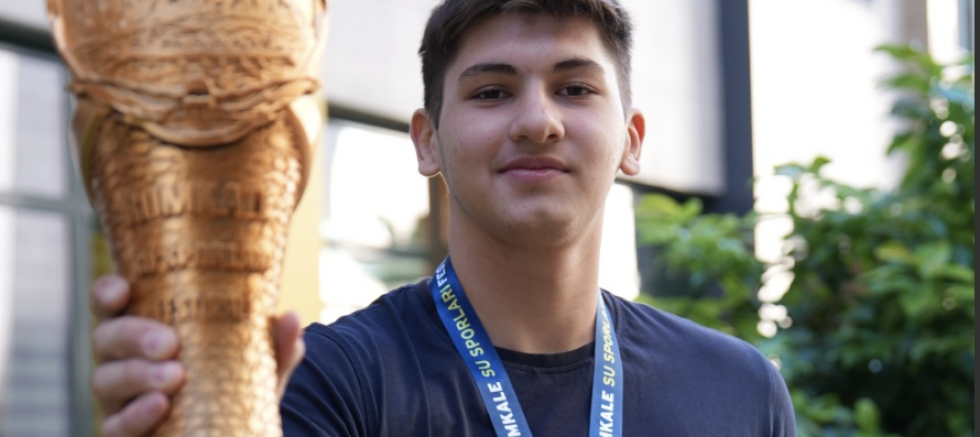 Erdem Koleji Öğrencisi Özduman’dan uluslararası şampiyonluk gururu