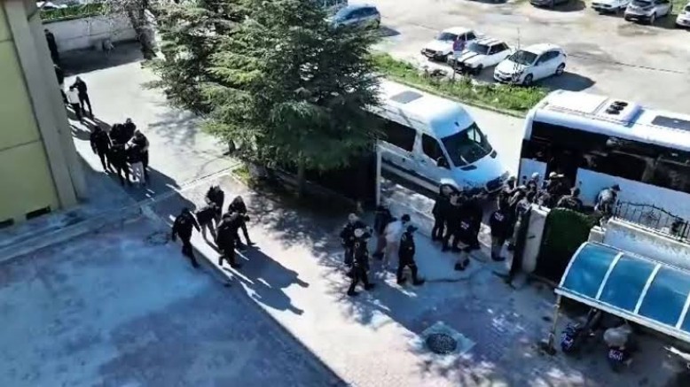 FETÖ’ye yönelik operasyonlarda 361 şüpheli yakalandı