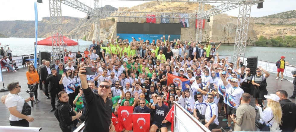 FIRAT’IN İNCİSİ RUMKALE’DE SU SPORLARI FESTİVALİ COŞKUSU