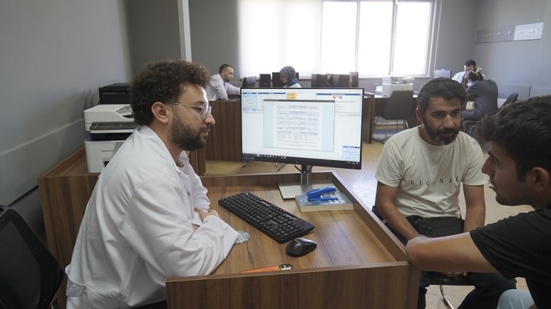 GASMEK, TERCİH DÖNEMİNDE DE ÖĞRENCİLERE DESTEĞİNİ SÜRDÜRÜYOR