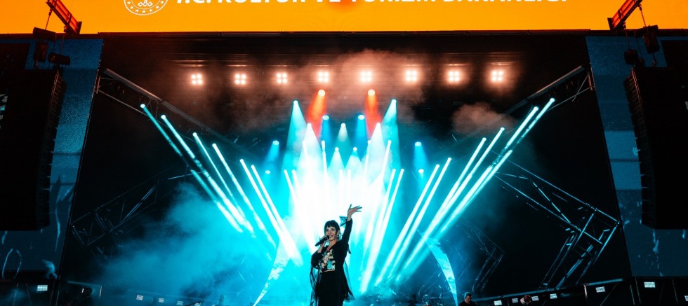  GASTROANTEP COŞKUSU FATMA TURGUT İLE SÜRÜYOR