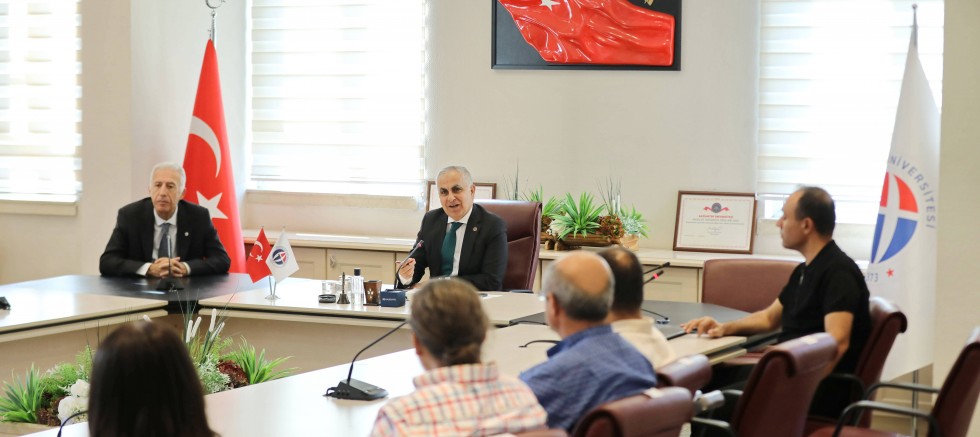 GAÜN’DE “AB FONLARINA GİRİŞ” TOPLANTISI YAPILDI