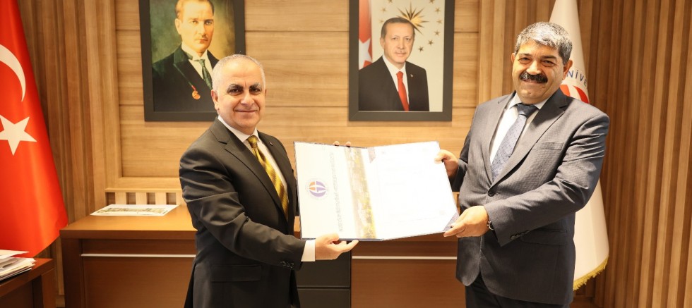 GAÜN’DE FEN BİLİMLERİ ENSTİTÜSÜ’NE YENİ ATAMA