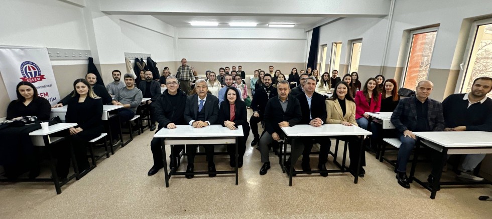 GAÜN’de İhracat Akademisi eğitimi tamamlandı.