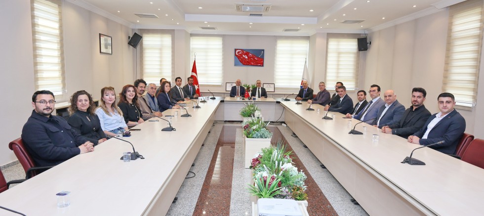 GAÜN’DE İKİ ARAŞTIRMA MERKEZİNİN KALİTE SÜRECİ TESCİLLENDİ