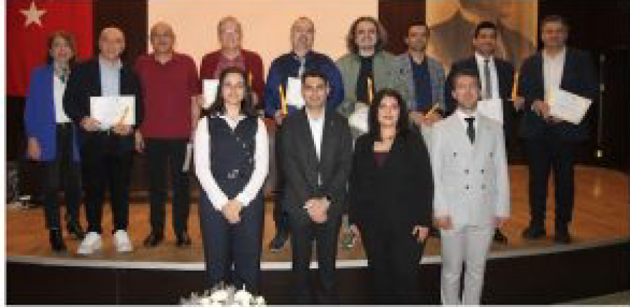 GAÜN Hastanesi’nde “Altın Neşter Ödülleri” Töreni Düzenlendi