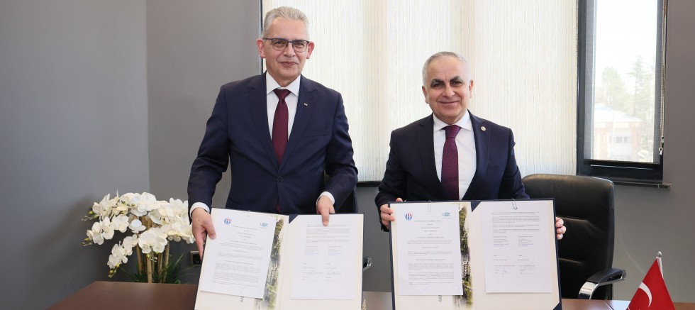 GAÜN İLE ZİELONA GÓRA ÜNİVERSİTESİ ARASINDA ERASMUS+ İŞ BİRLİĞİ  GENİŞLİYOR