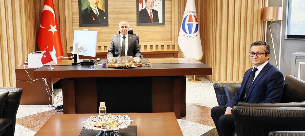 GAÜN SAĞLIK ALANINDA KADROSUNU GÜÇLENDİRMEYE DEVAM EDİYOR