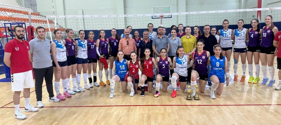 GAÜN SPOR BİLİMLERİ FAKÜLTESİNDEN VEFA ÖRNEĞİ