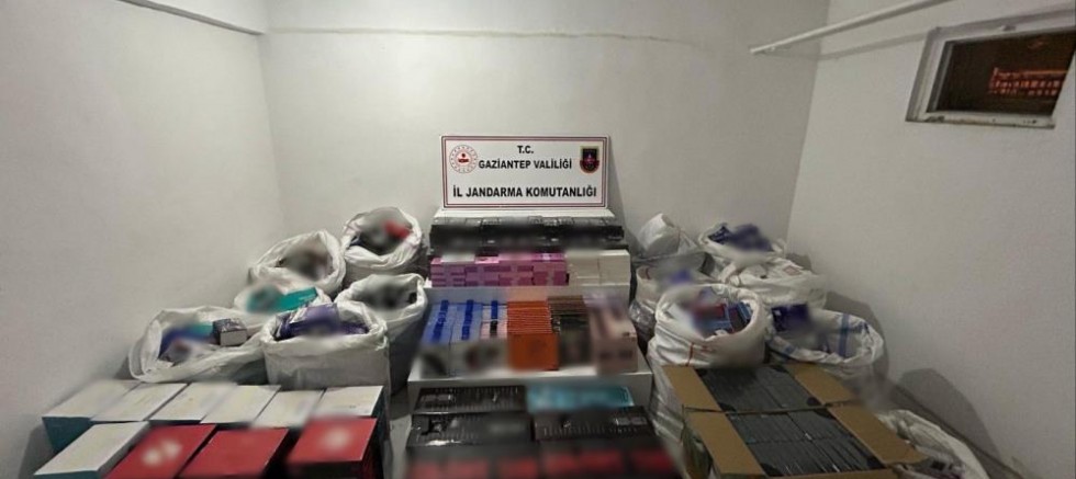 Gaziantep 3 milyon TL değerinde kaçak elektronik eşya ele geçirildi: 2 gözaltı