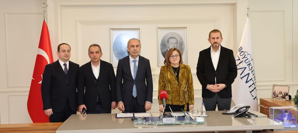  GAZİANTEP BÜYÜKŞEHİR BELEDİYESİ’NDEN ADIYAMAN ÜNİVERSİTESİ’NE ANLAMLI DESTEK