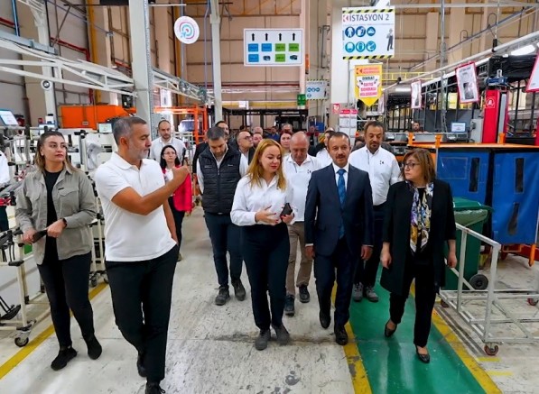 GAZİANTEP BÜYÜKŞEHİR’DE TOPLU TAŞIMADA ELEKTRİKLİ OTOBÜS DÖNEMİ!