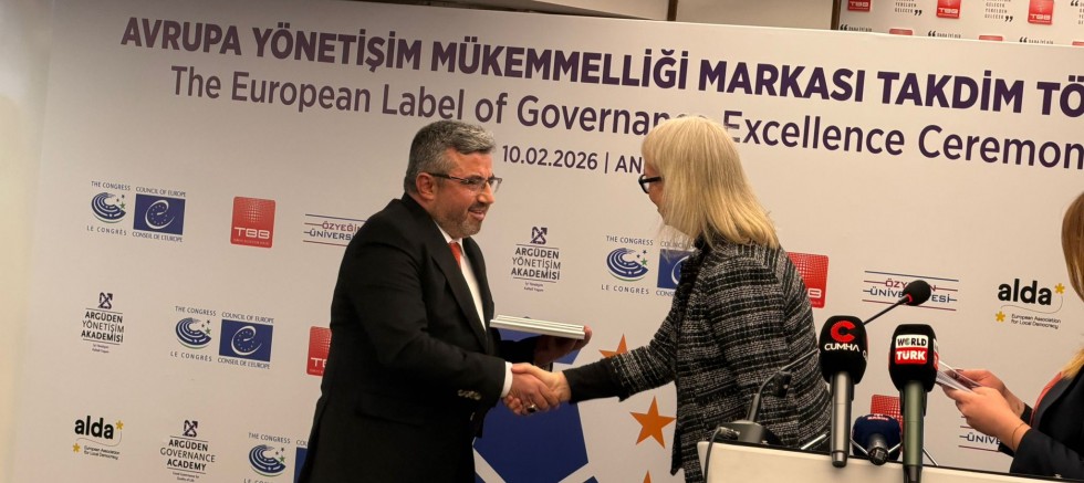 GAZİANTEP BÜYÜKŞEHİR’E AVRUPA’DAN YÖNETİŞİM ÖDÜLÜ!