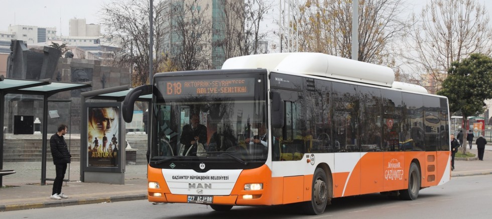  GAZİANTEP BÜYÜKŞEHİR, LGS SINAVI GÜNÜ TOPLU TAŞIMALARI ÜCRETSİZ YAPTI